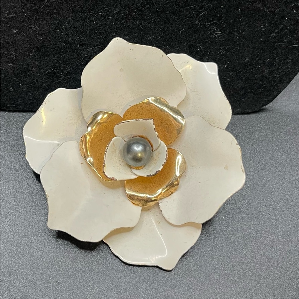 Vintage Sarah Coventry Brooch